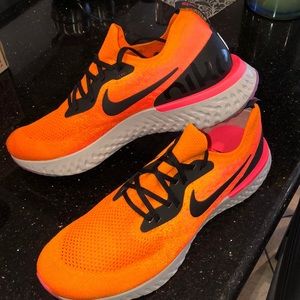 Men’s Nike Fly Knit Epic React Shoes Size 14